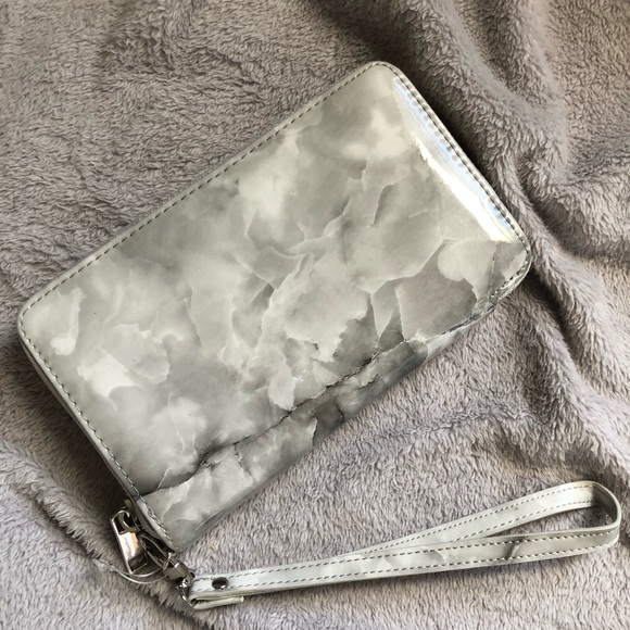 Handbags - Black and White Marble Wallet Wristlets